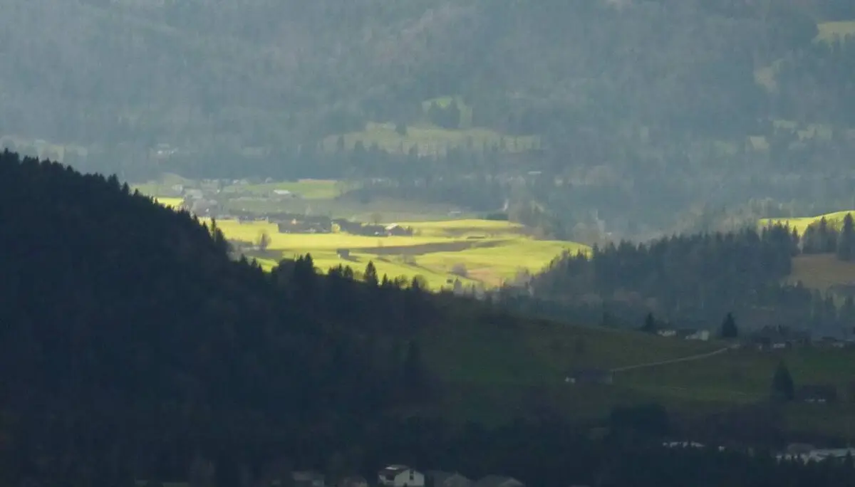 im Tal etwas Sonne | © M. Bischofberger