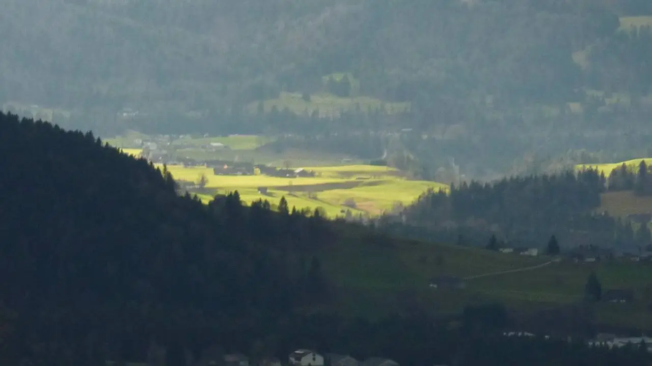 im Tal etwas Sonne | © M. Bischofberger