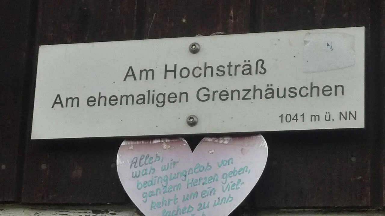 DAV-Senioren unterwegs auf Schneeschuhtour ohne Schnee | © M. Bischofberger