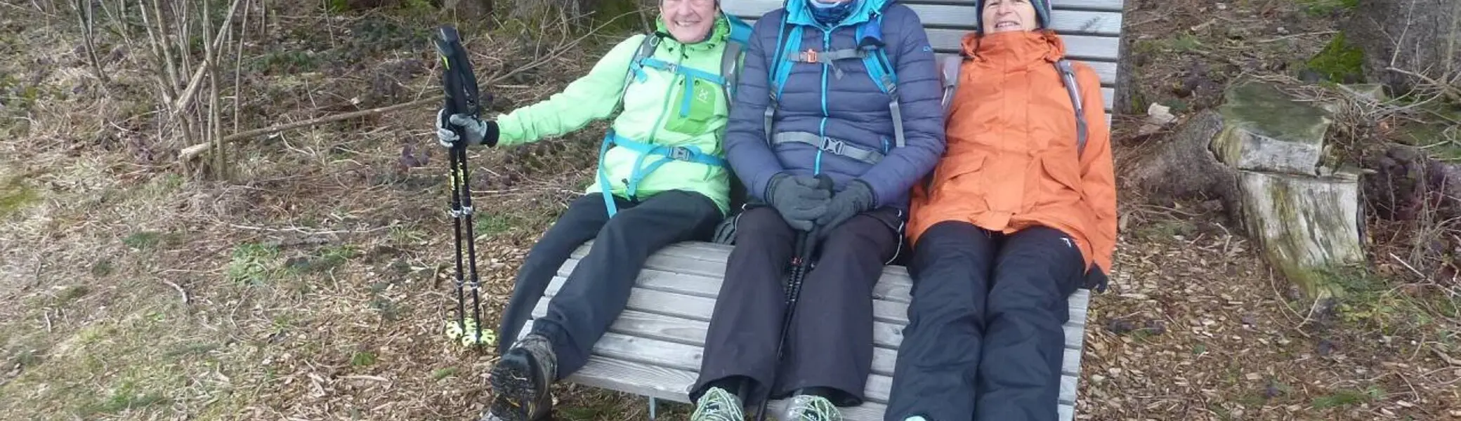 DAV-Senioren unterwegs auf Schneeschuhtour ohne Schnee | © M. Bischofberger