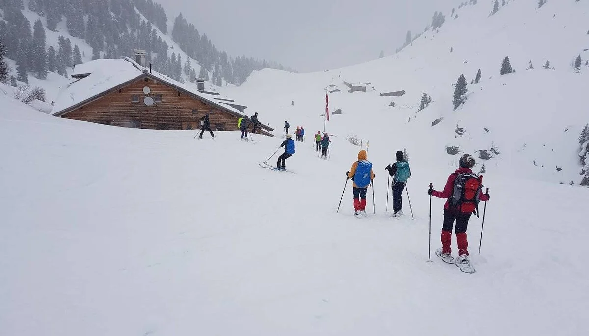 nkunft an der Huette bei Schneefall | © DAV Wangen