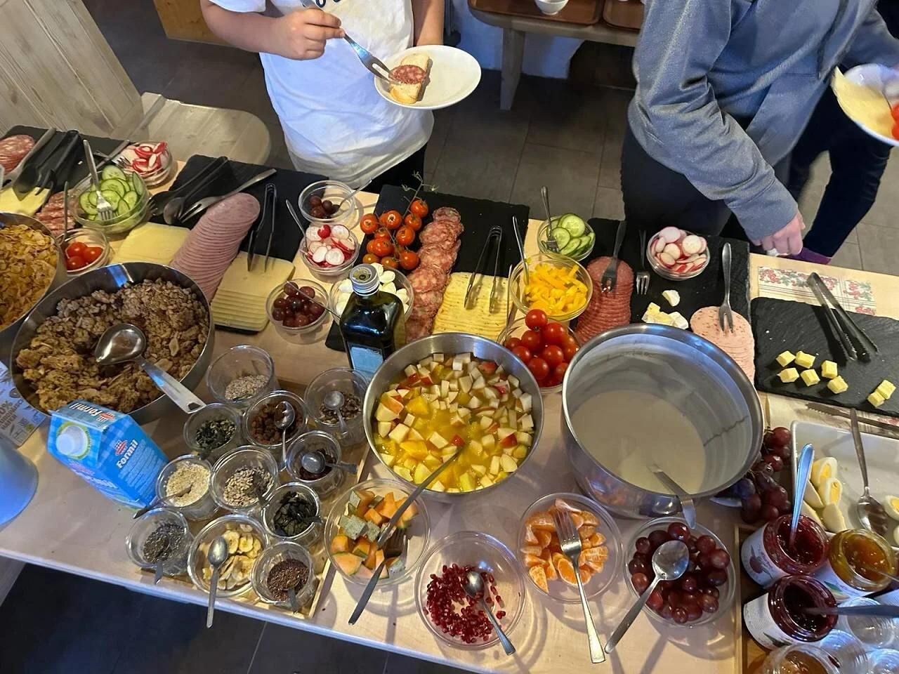 Leckeres Fruehstuecksbuffet | © DAV Wangen