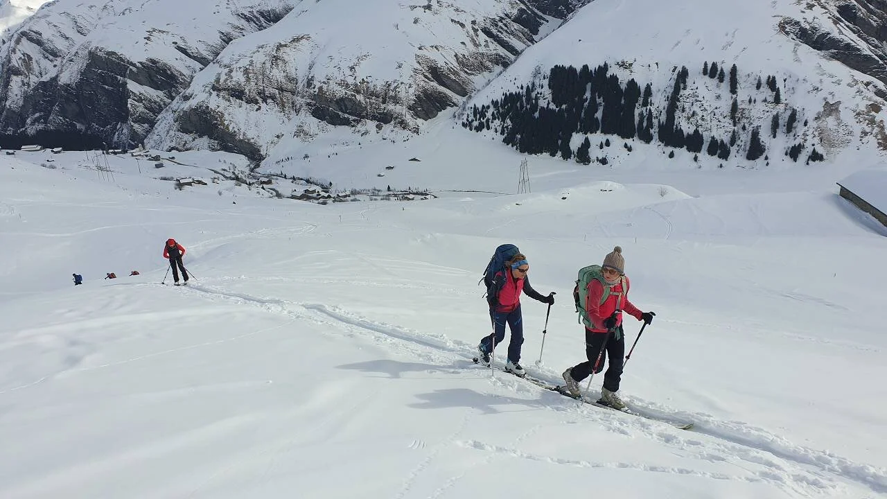 Skitouren im Safiental | © H. Beck