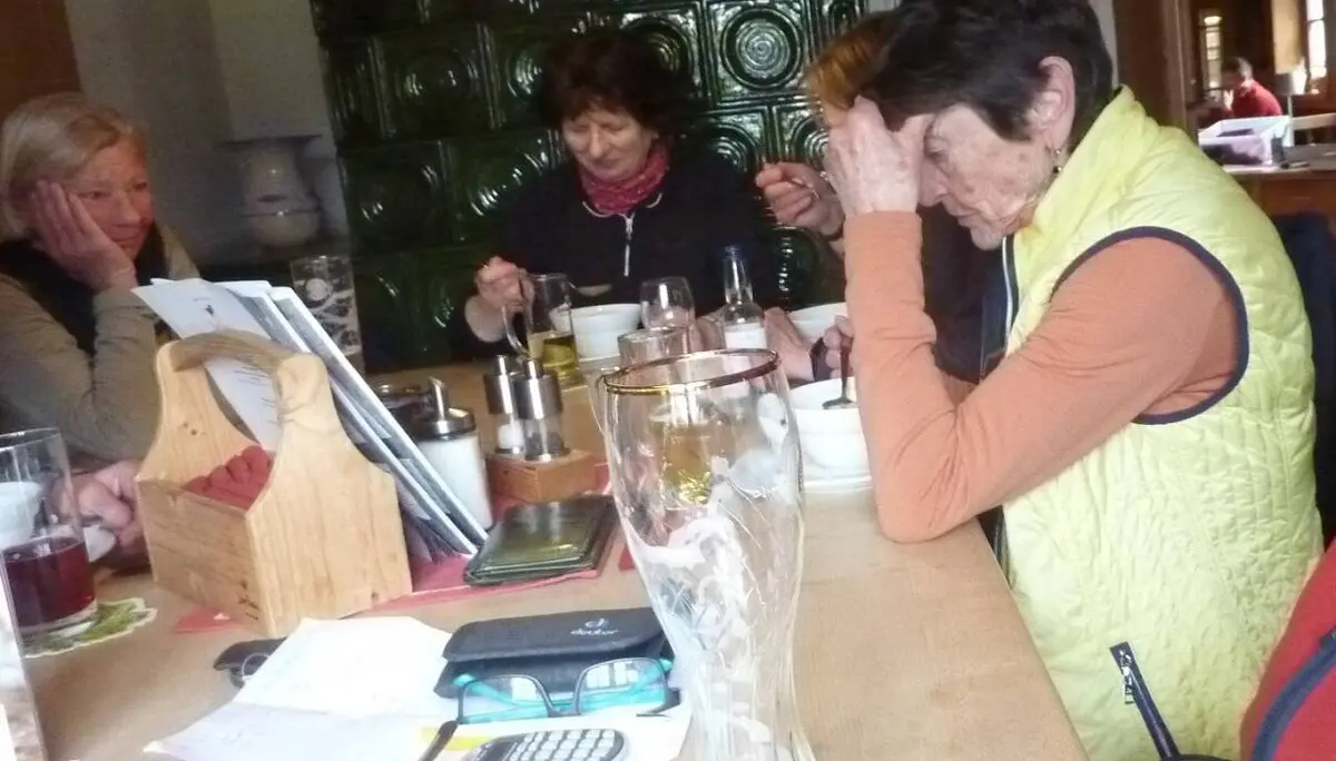 DAV-Senioren besuchen die Hündle-Krokus-Wiesen | © M. Bischofberger