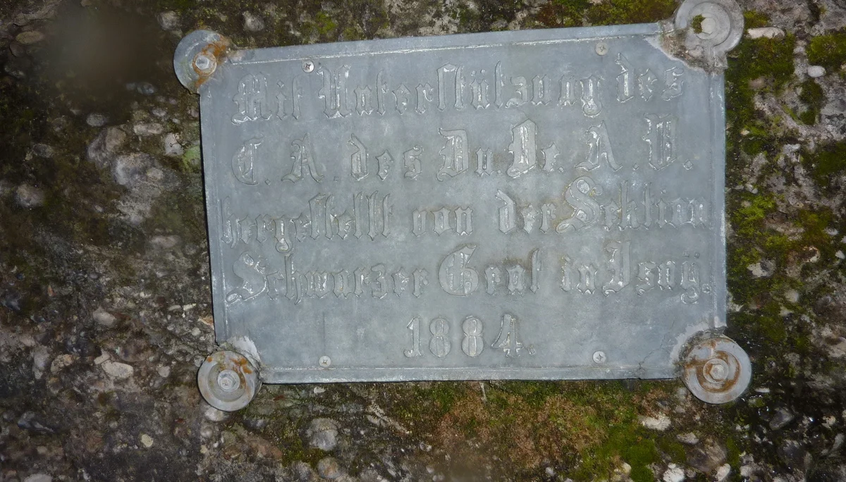 1884 hergestellt durch die Sektion Schwarzer Grat in isny | © Max Bischofberger