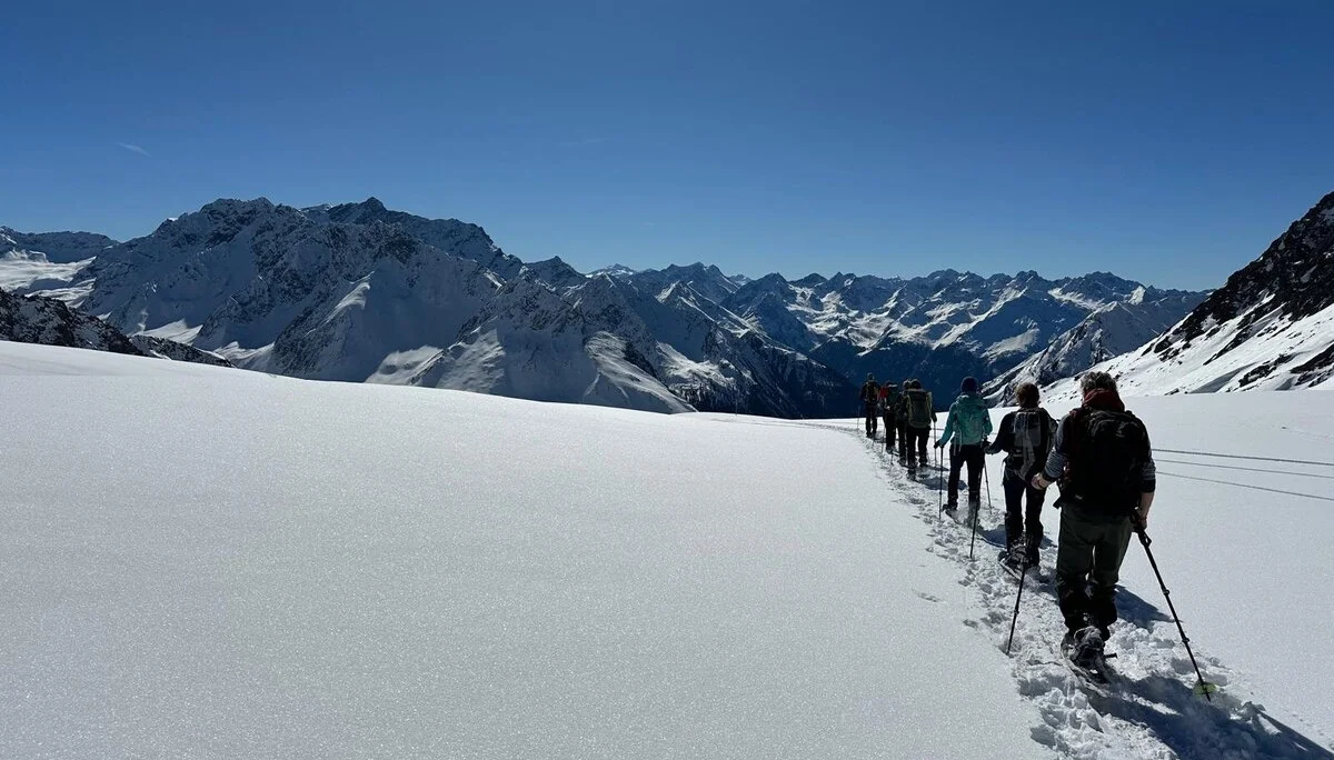 Schneeschuhwandern rund um die Schweinfurter Hütte | © Marcus Gutfrucht