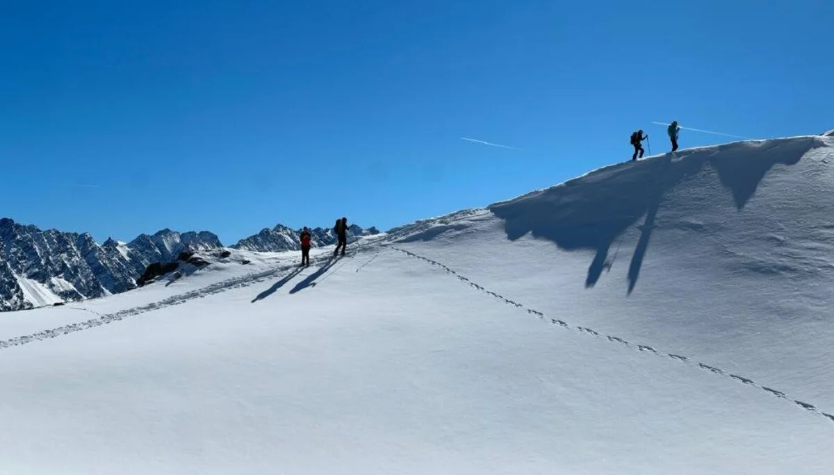 Schneeschuhwandern rund um die Schweinfurter Hütte | © Marcus Gutfrucht