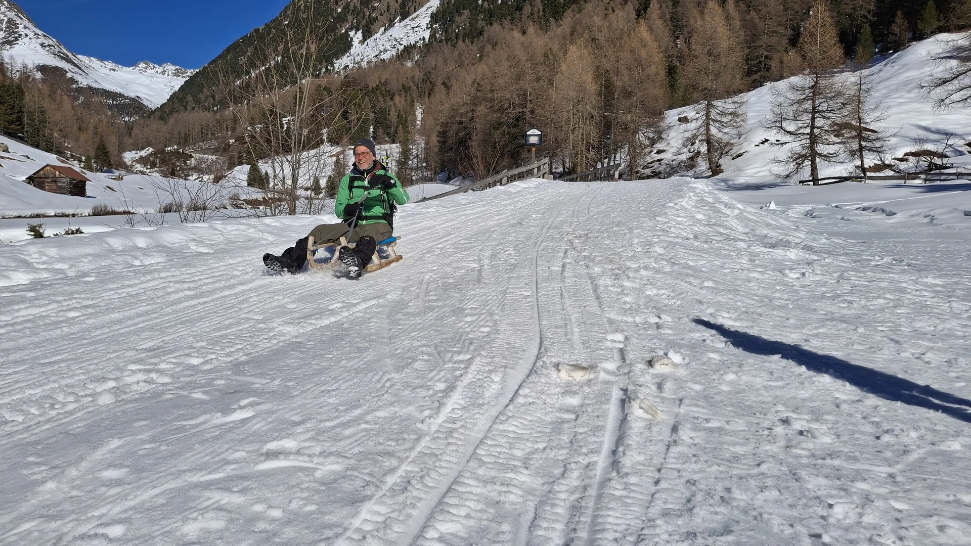 Schneeschuhwandern rund um die Schweinfurter Hütte | © Marcus Gutfrucht