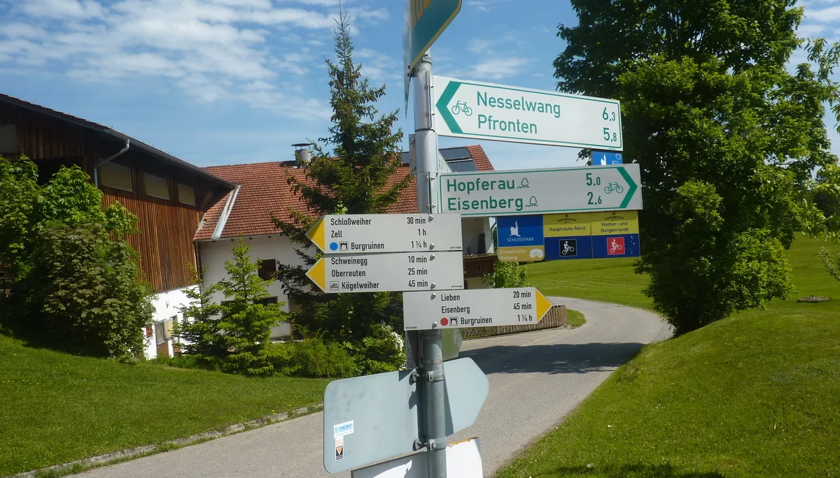 Tour Eisenberg Hohenfreyberg | © Max Bischofberger