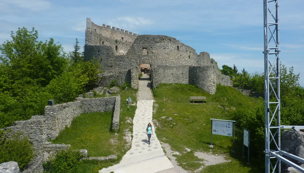 Tour Eisenberg Hohenfreyberg | © Max Bischofberger