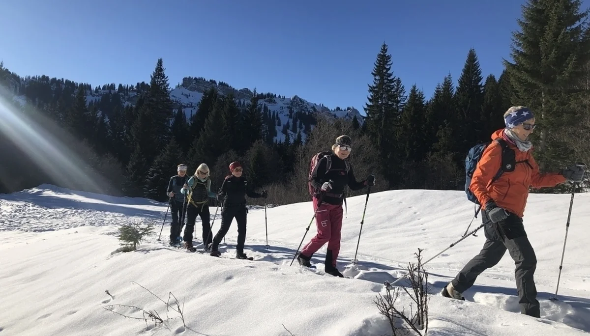 Schneeschuhwanderung zur Aussichtsloge in die Allgäuer Alpen | © Hubert Weber