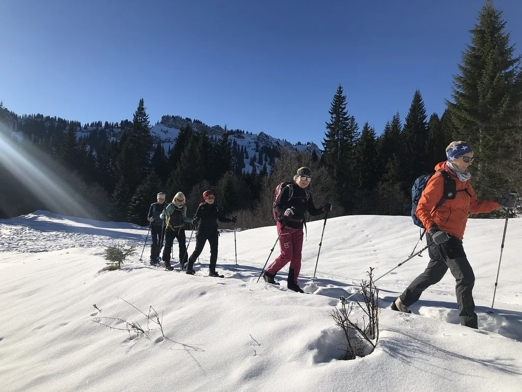 Schneeschuhwanderung zur Aussichtsloge in die Allgäuer Alpen | © Hubert Weber