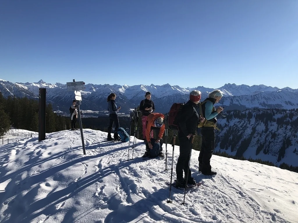 Schneeschuhwanderung zur Aussichtsloge in die Allgäuer Alpen | © Hubert Weber