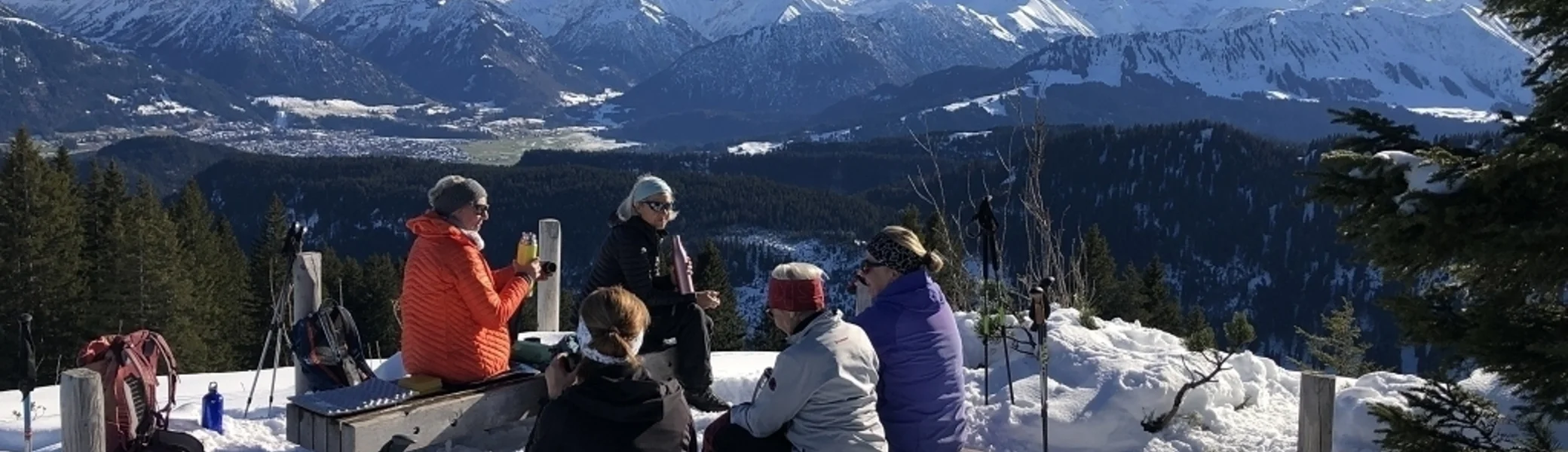 Schneeschuhwanderung zur Aussichtsloge in die Allgäuer Alpen | © Hubert Weber