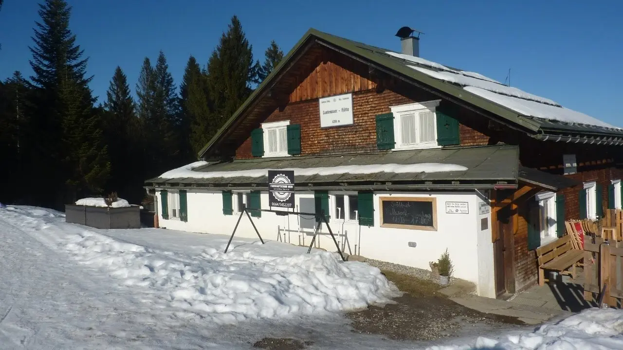 Schneeschuhwanderung bei Schwarzenberg | © Max Bischofberger
