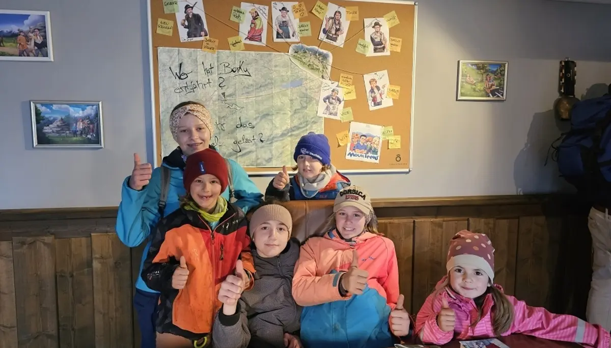 Frühlingswanderung am Hündle | © Nina Veller