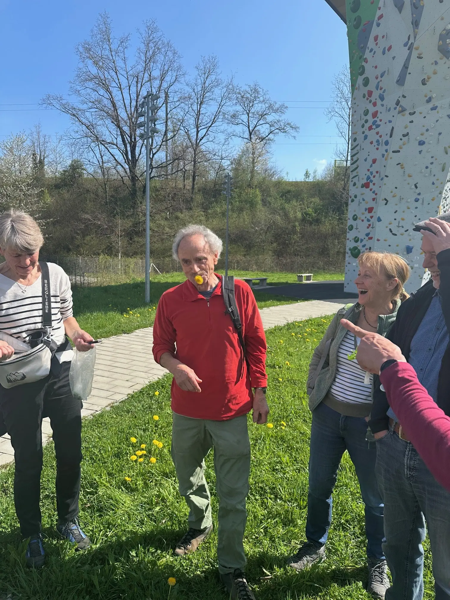 Kräuterwanderung um den Kletterturm | © Kurt Stübing