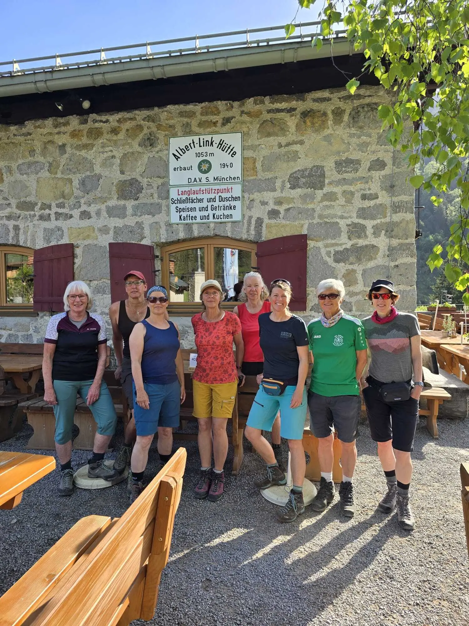 Vor der Albert-Link-Hütte | © Teilnehmer
