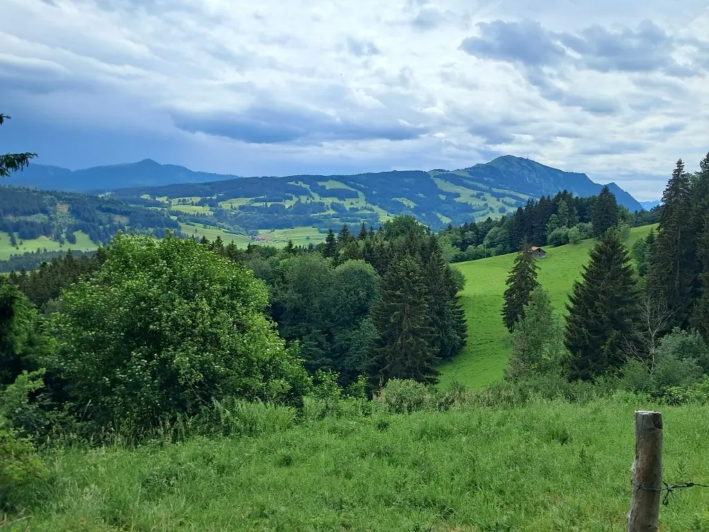Die DAV-Senioren sind unterwegs im Grüntengebiet | © Max Bischofberger