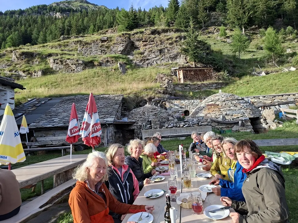 Yoga und Wandern in der Bernina | © Teilnehmer DAV Wangen